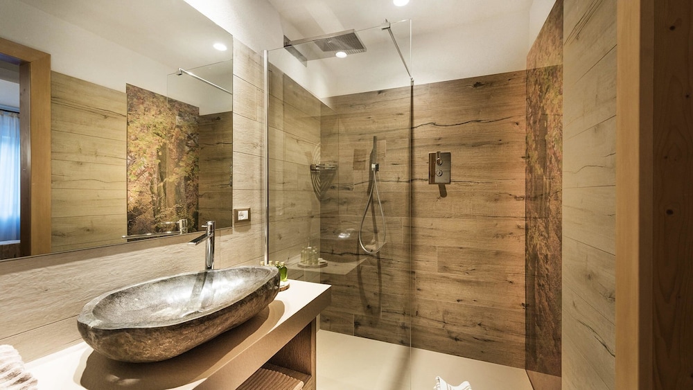 SPORTHOTEL ROMANTIC PLAZA 48/48