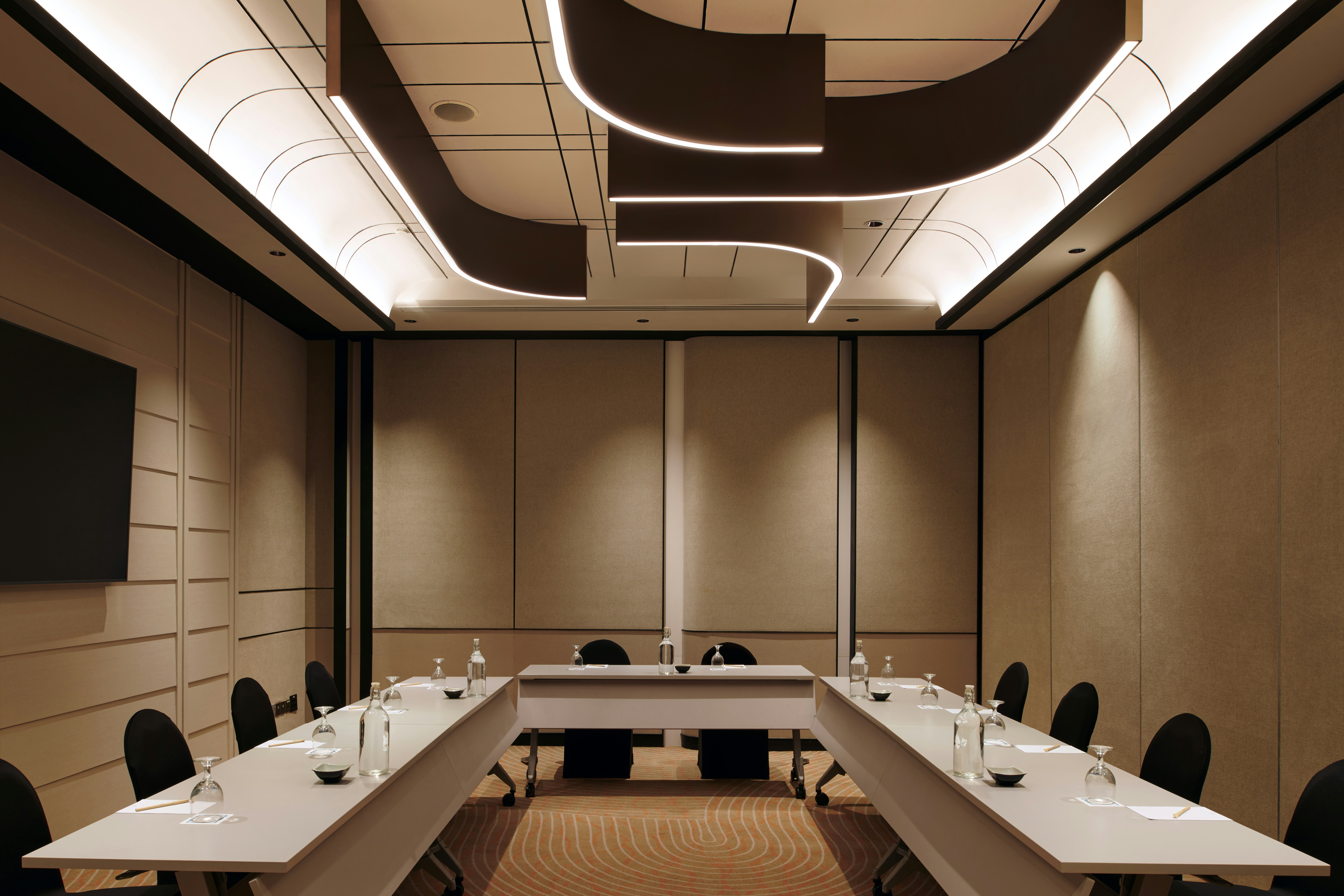 Hilton Kuching 52/57