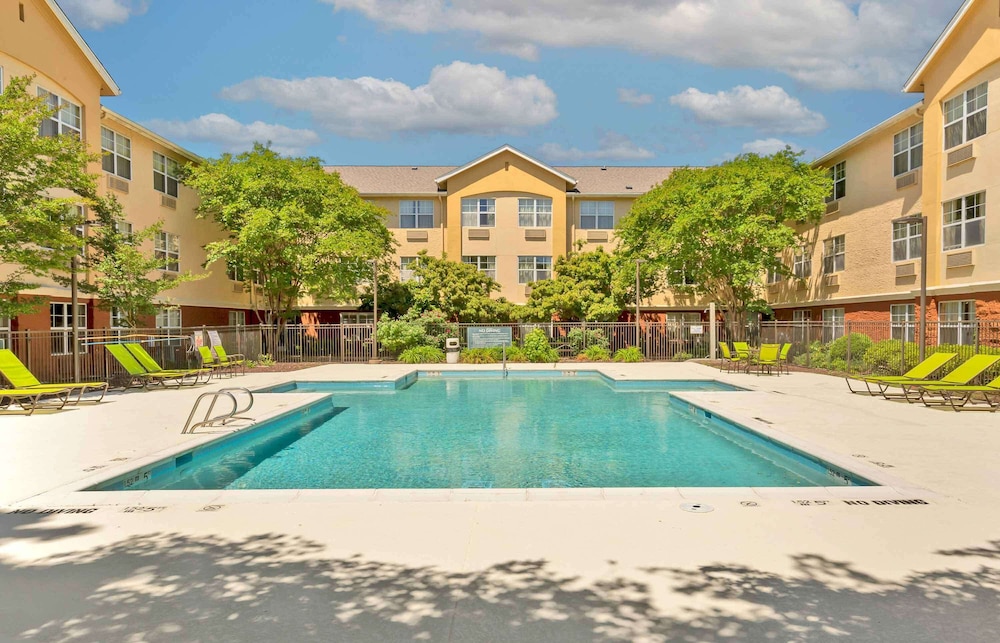 Extended Stay America Raleigh Rtp 4919 Miami Blvd 44/50