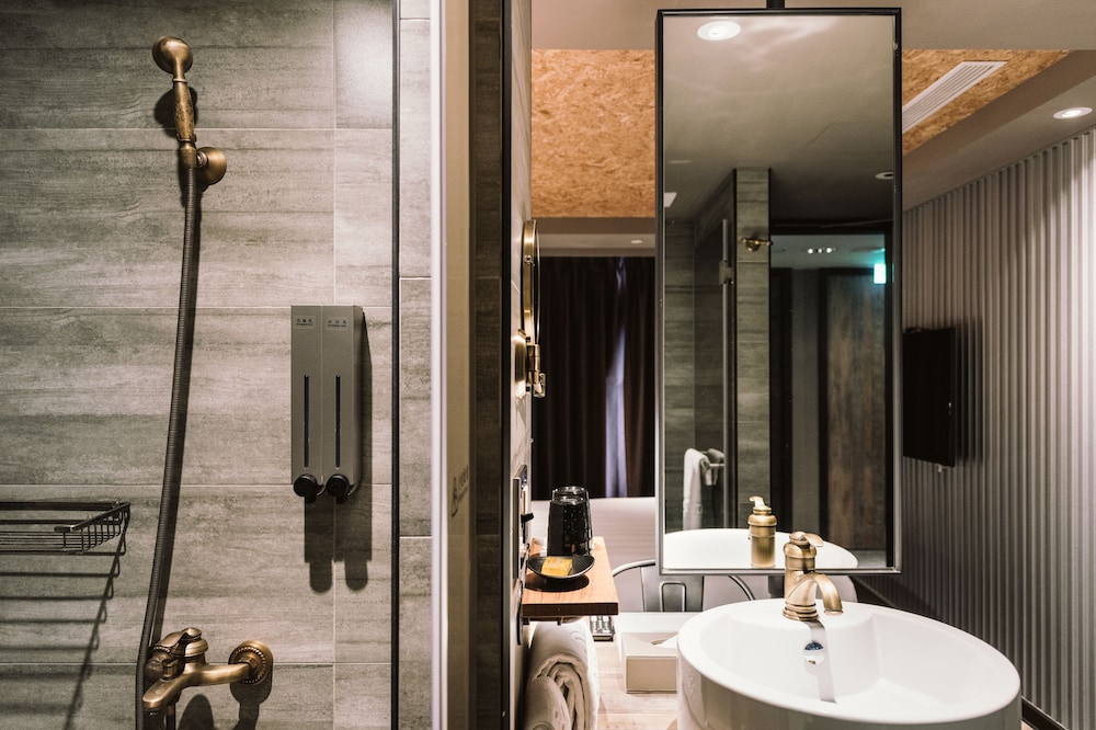 Citysuites Kaohsiung Pier2 44/46
