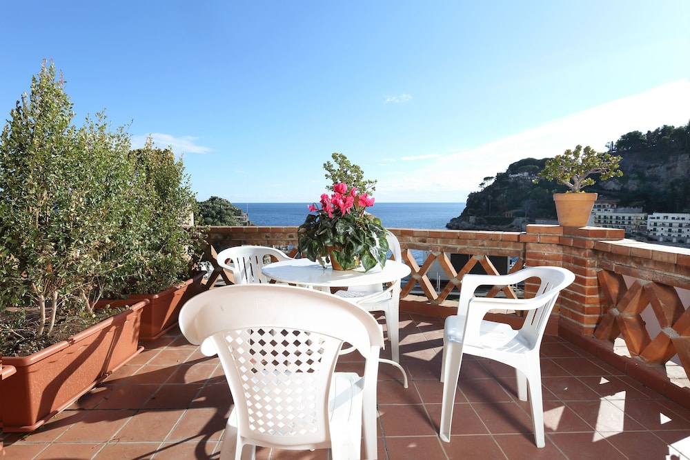 Hotel Villino Gallodoro 11/61