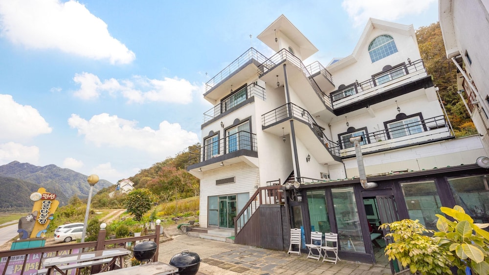 Chuncheon Beautiful House Pension 4/50