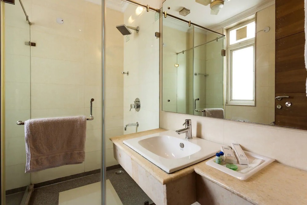 Perch Service Apartments - Gurgaon 29/32