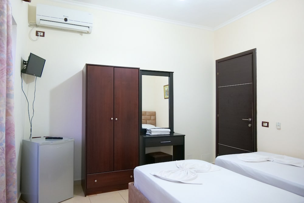 Hotel Rixhi 30/69