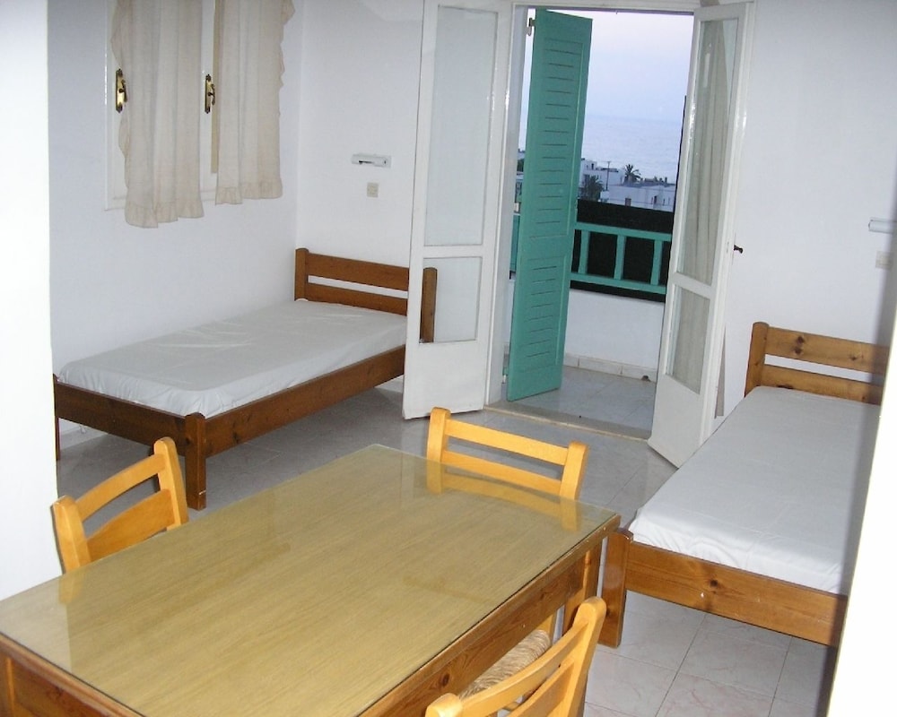 Aglaia Studios and Apartments 38/63