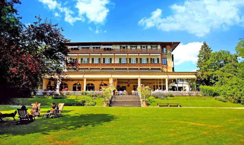 Golfhotel Kaiserin Elisabeth 3/68