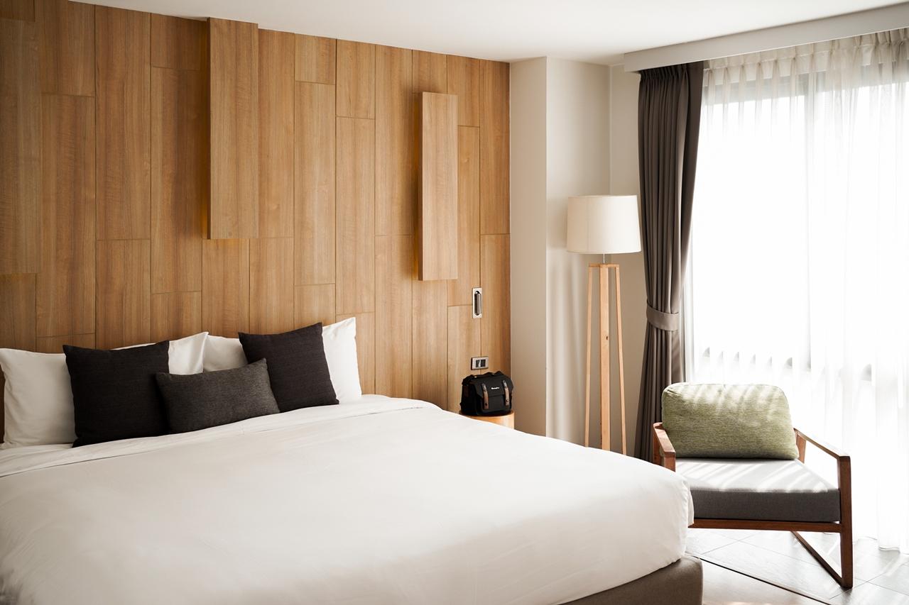 Premier, Deluxe, King Bed