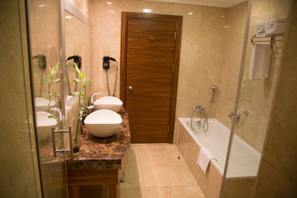 Holiday Inn Istanbul Sisli 32/78