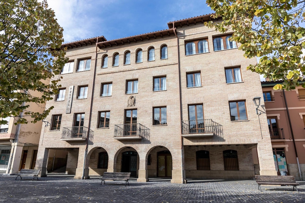 Albergue Alda Estella Hostel 1/61