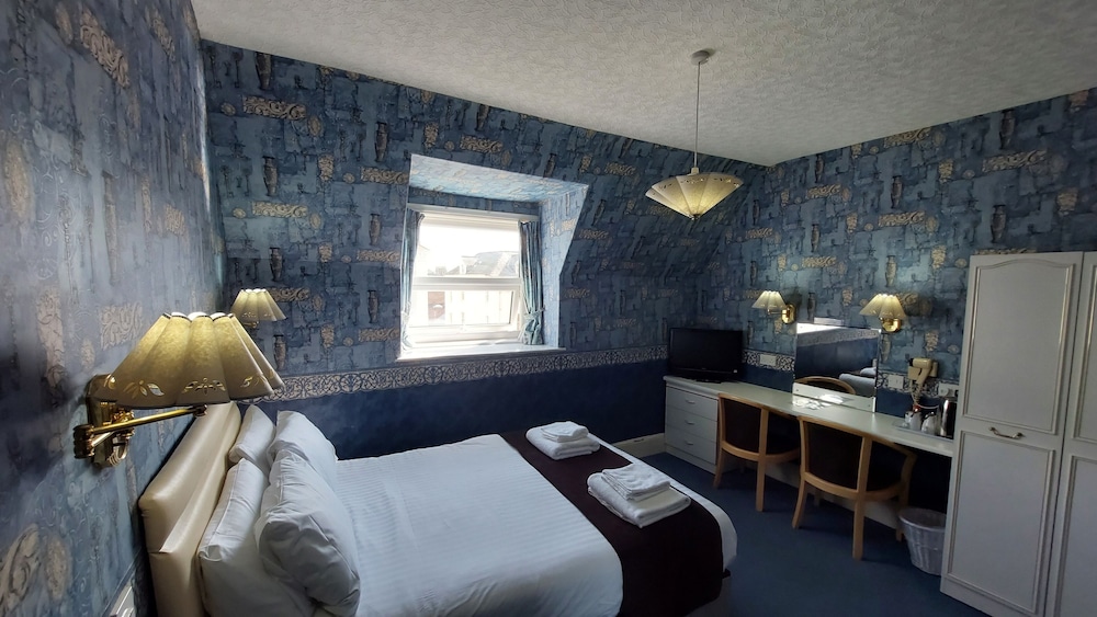 White Heather Hotel 16/50