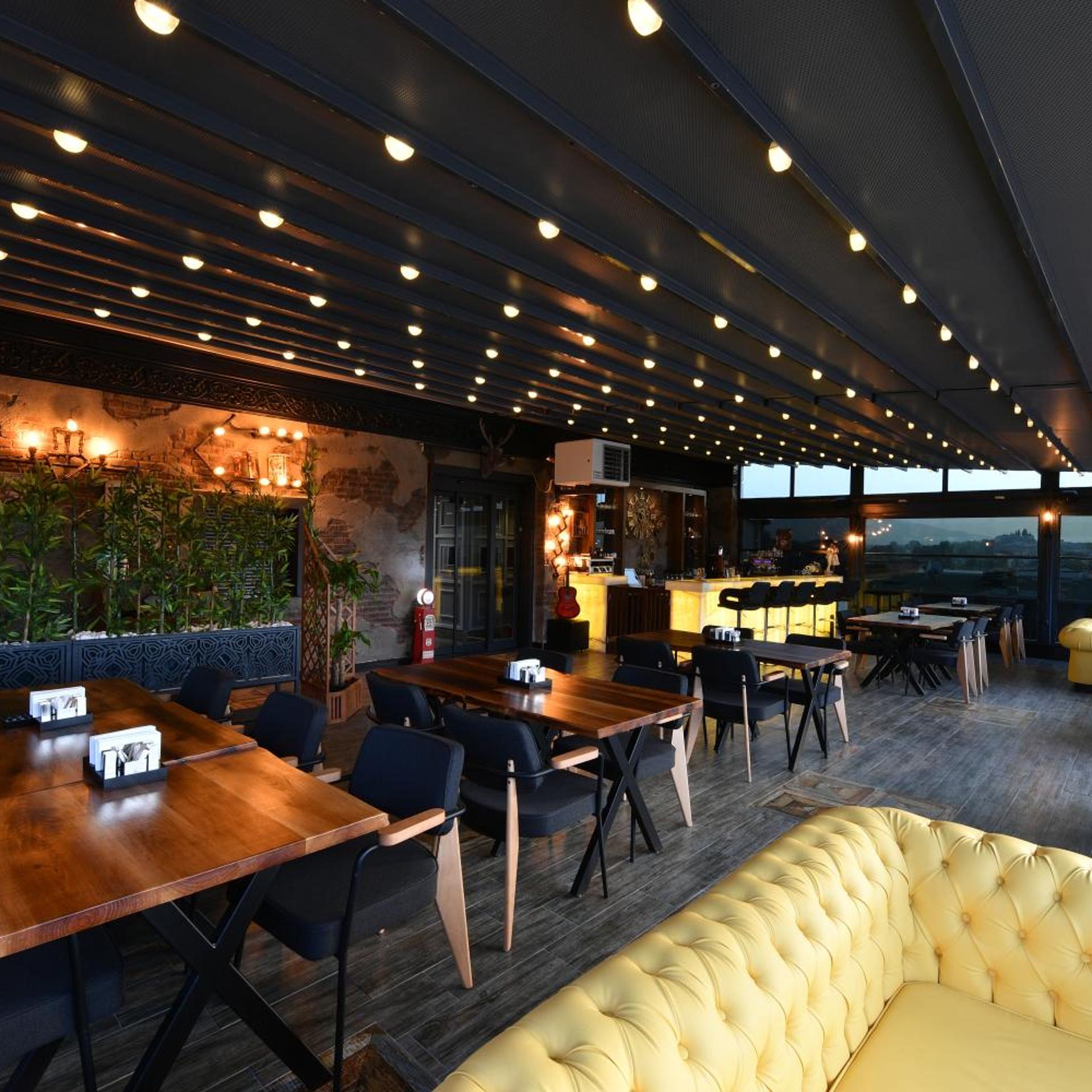 D'Lux Boutique Hotel 26/34