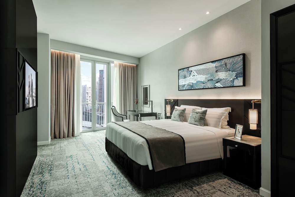 2 BEDROOM PREMIER