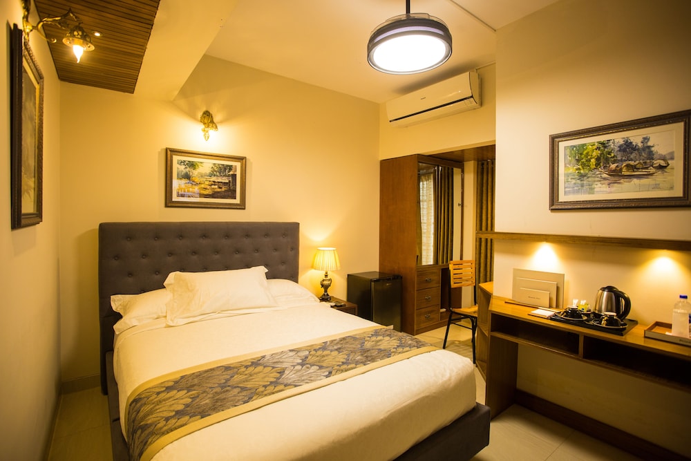 Shinepukur Suites 9/29