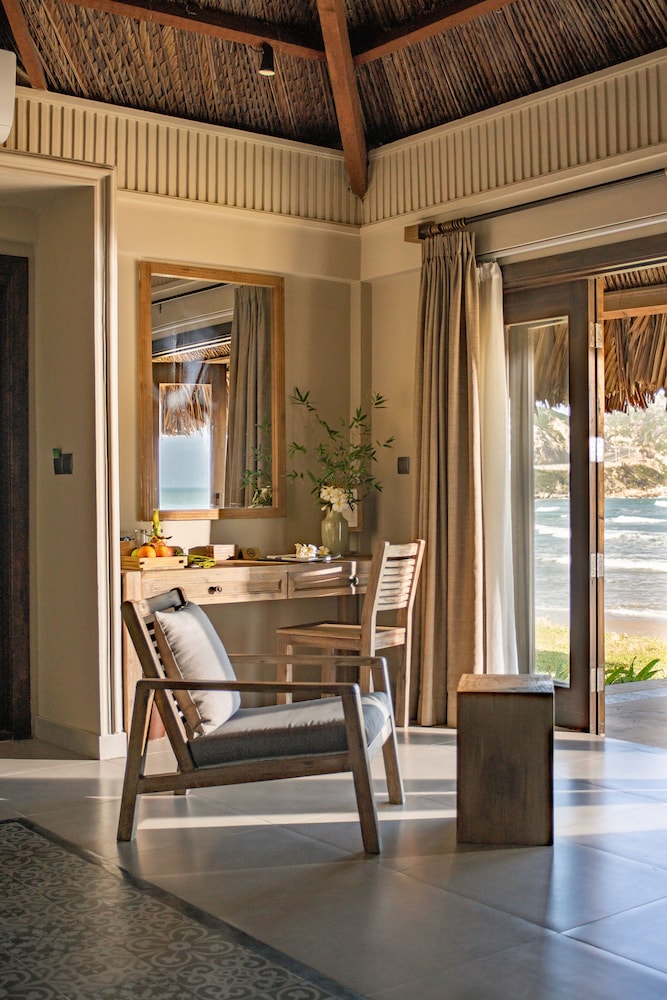 Crown Retreat Quy Nhon 66/88