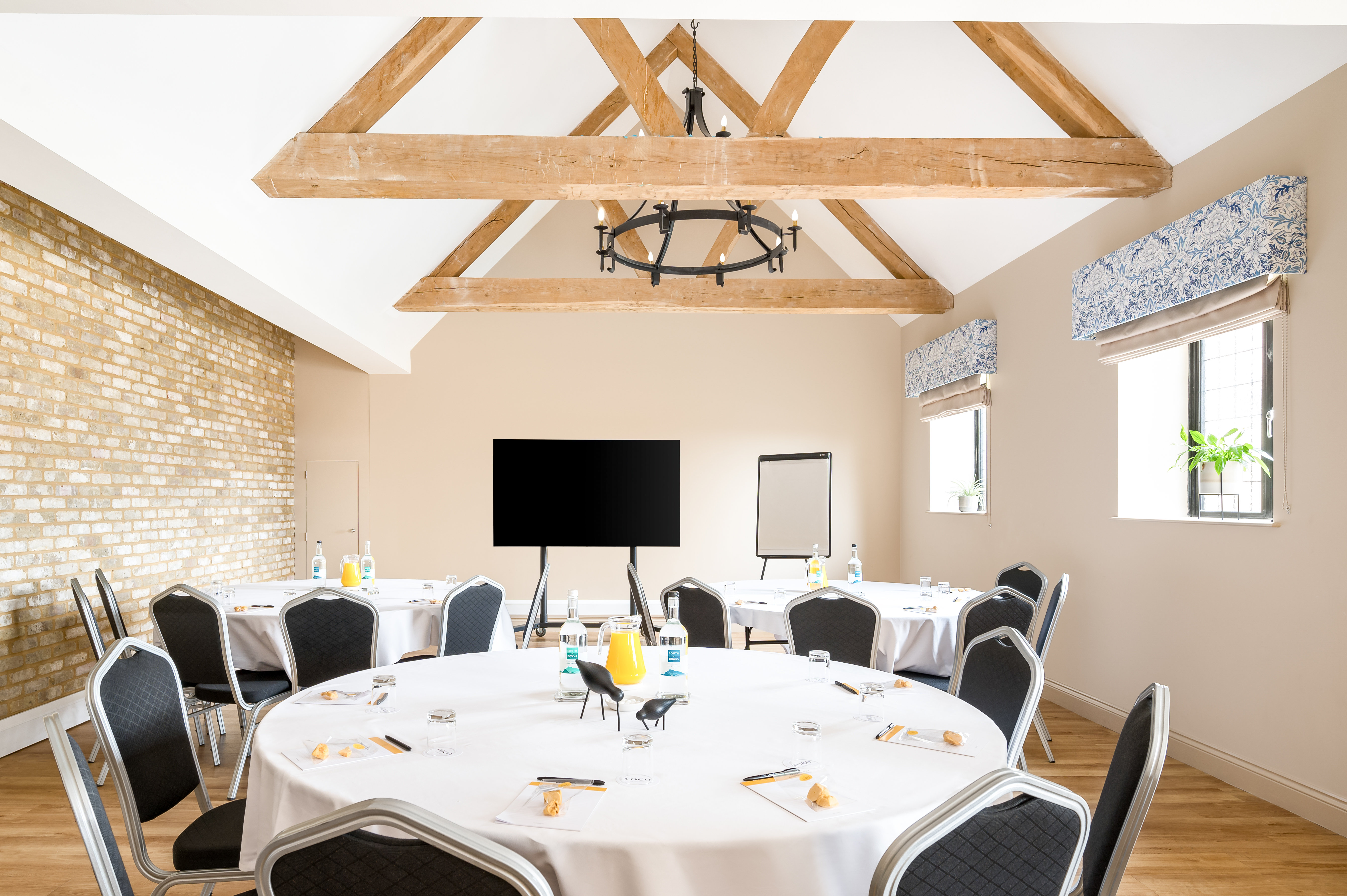 voco Lythe Hill Hotel & Spa by IHG 40/55