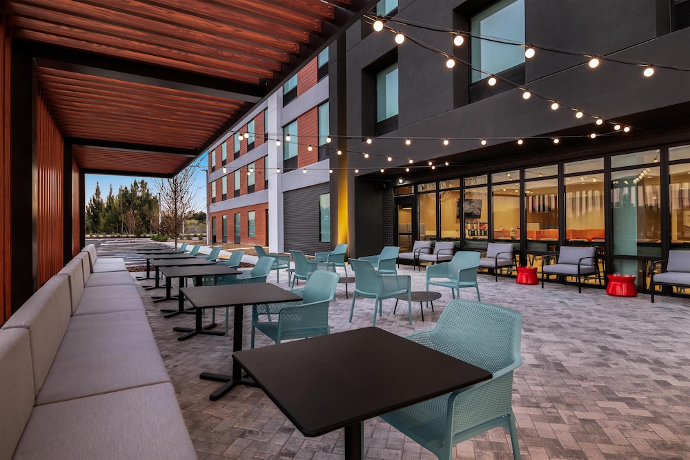 Home2 Suites by Hilton Riverview Tampa 31/54
