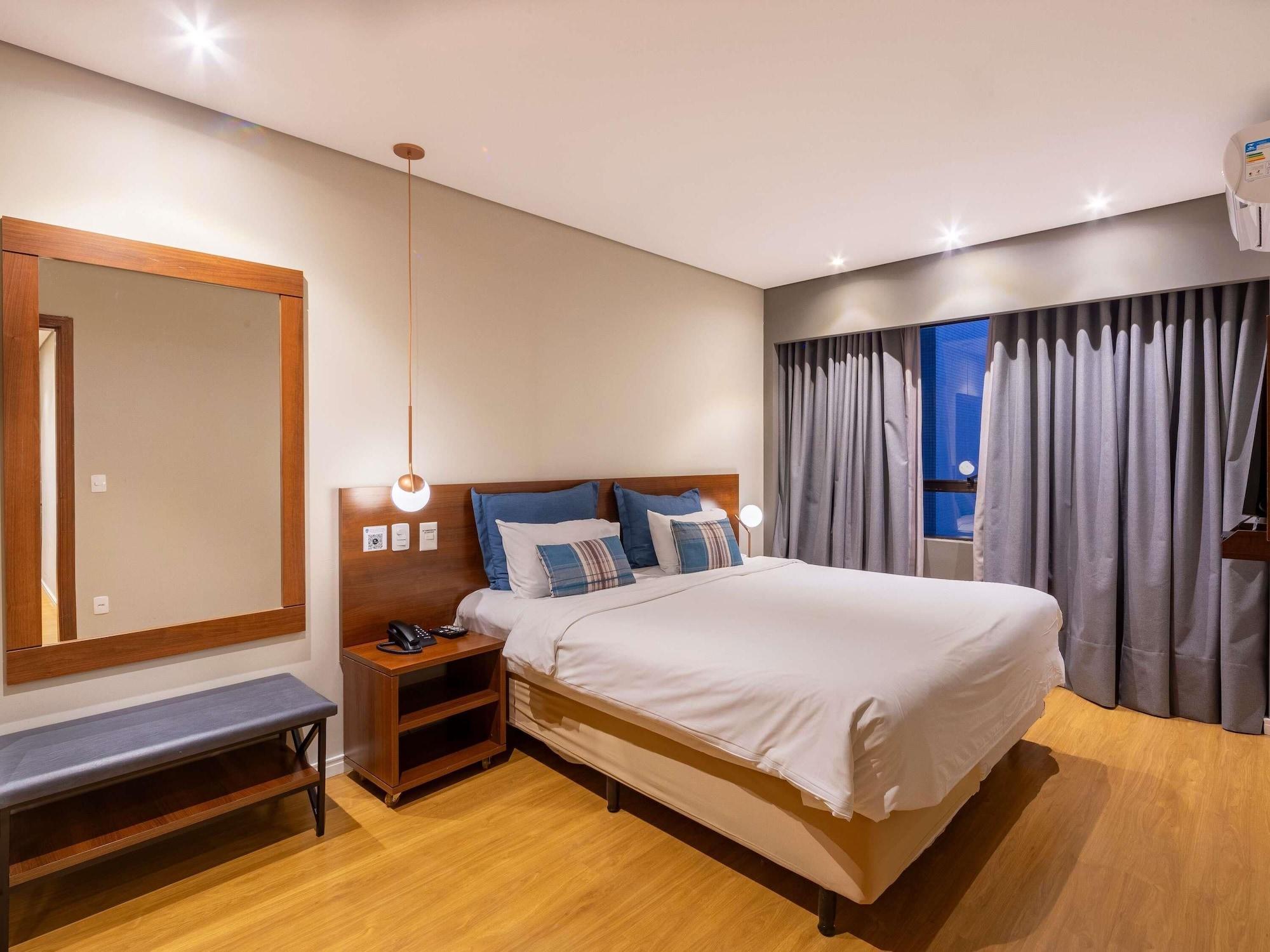 Family, Multiple Beds