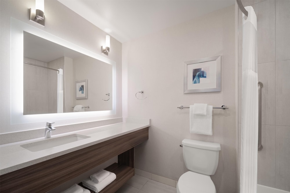 غرفة قياسية بسريرين كوين يُسمح فيها بالحيوانات الأليفة، Best Western Plus Gateway to the Falls 4/4