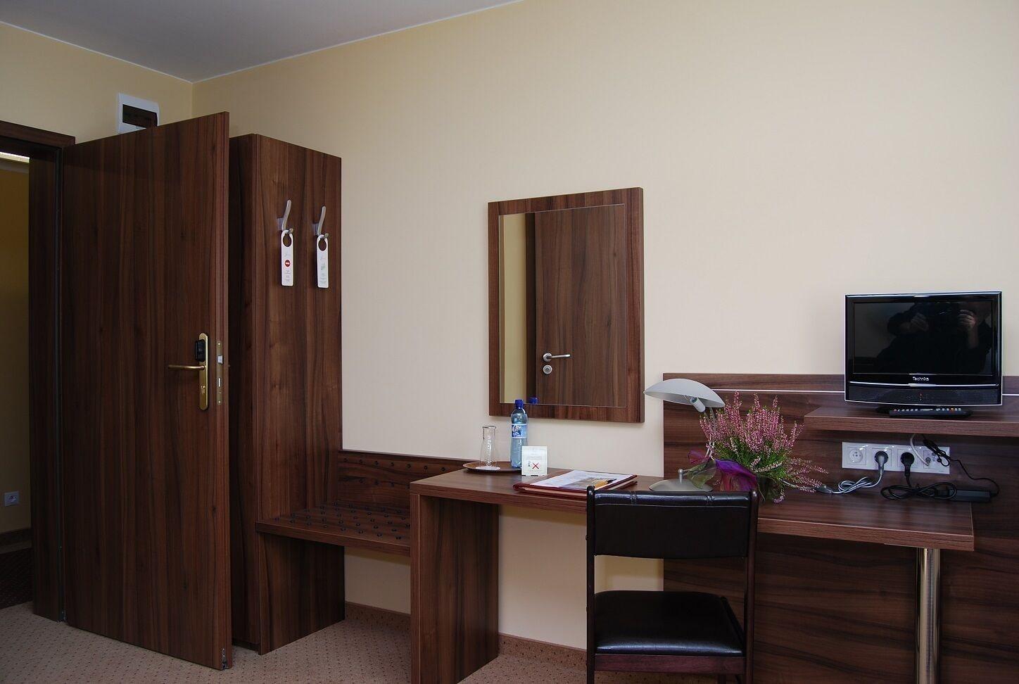 Trzy Swiaty Hotel Restauracia Spa & Wellness 45/50