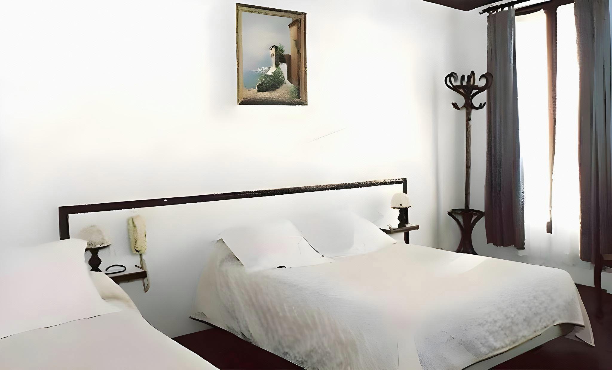 HOTEL AVENIR VAUGIRARD 9/19