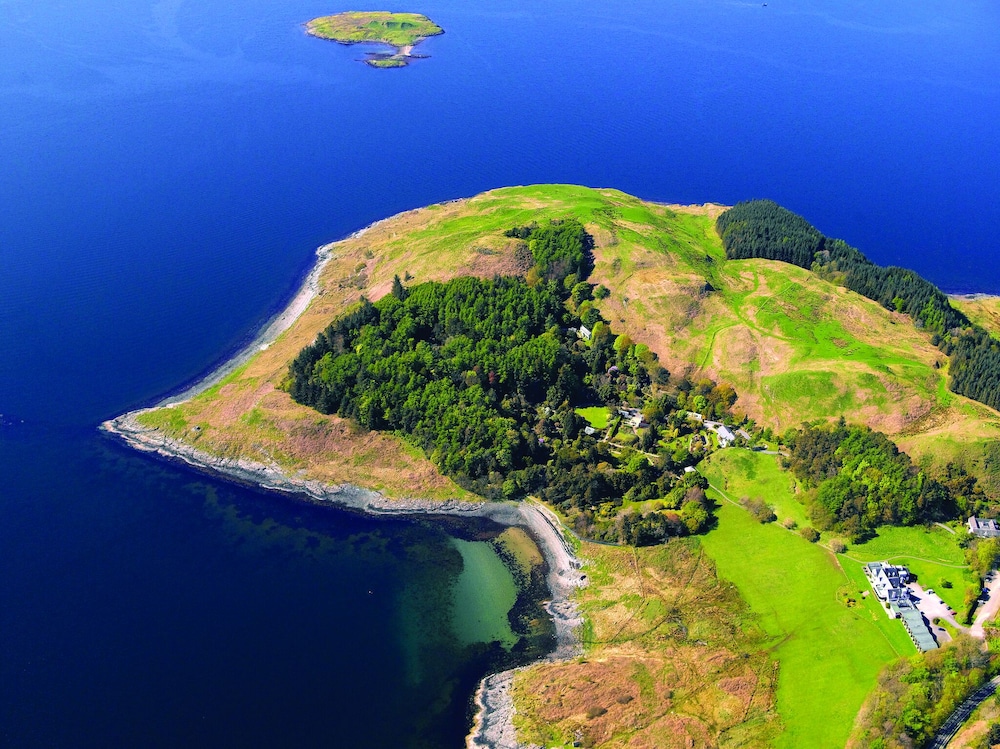 Loch Melfort Hotel 62/72