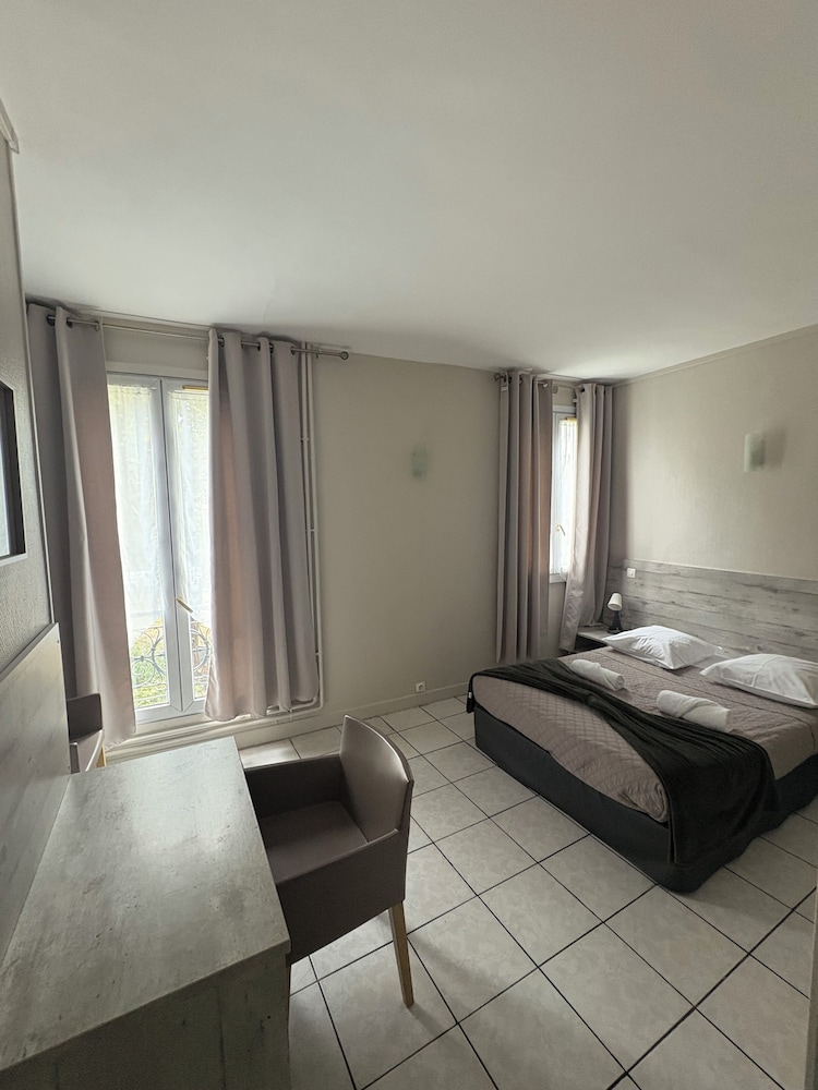 Hotel du MontLouis 15/50