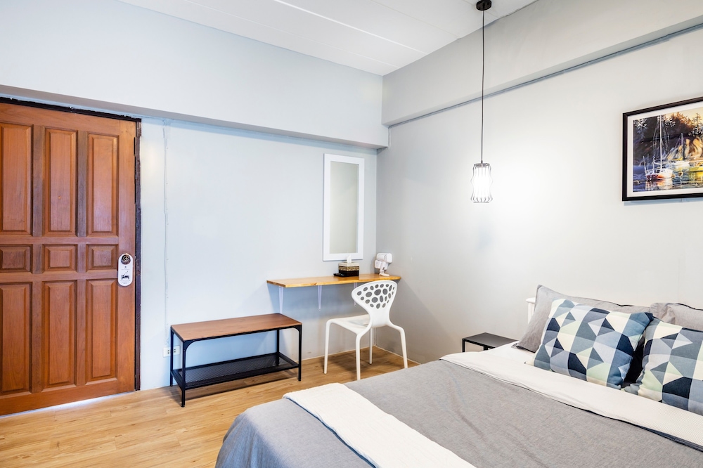 Penyos Residence 47/73