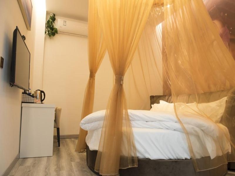 Shell Wuxi Huishan District Wanda Plaza Yanqiao Subway Station Hotel 17/25