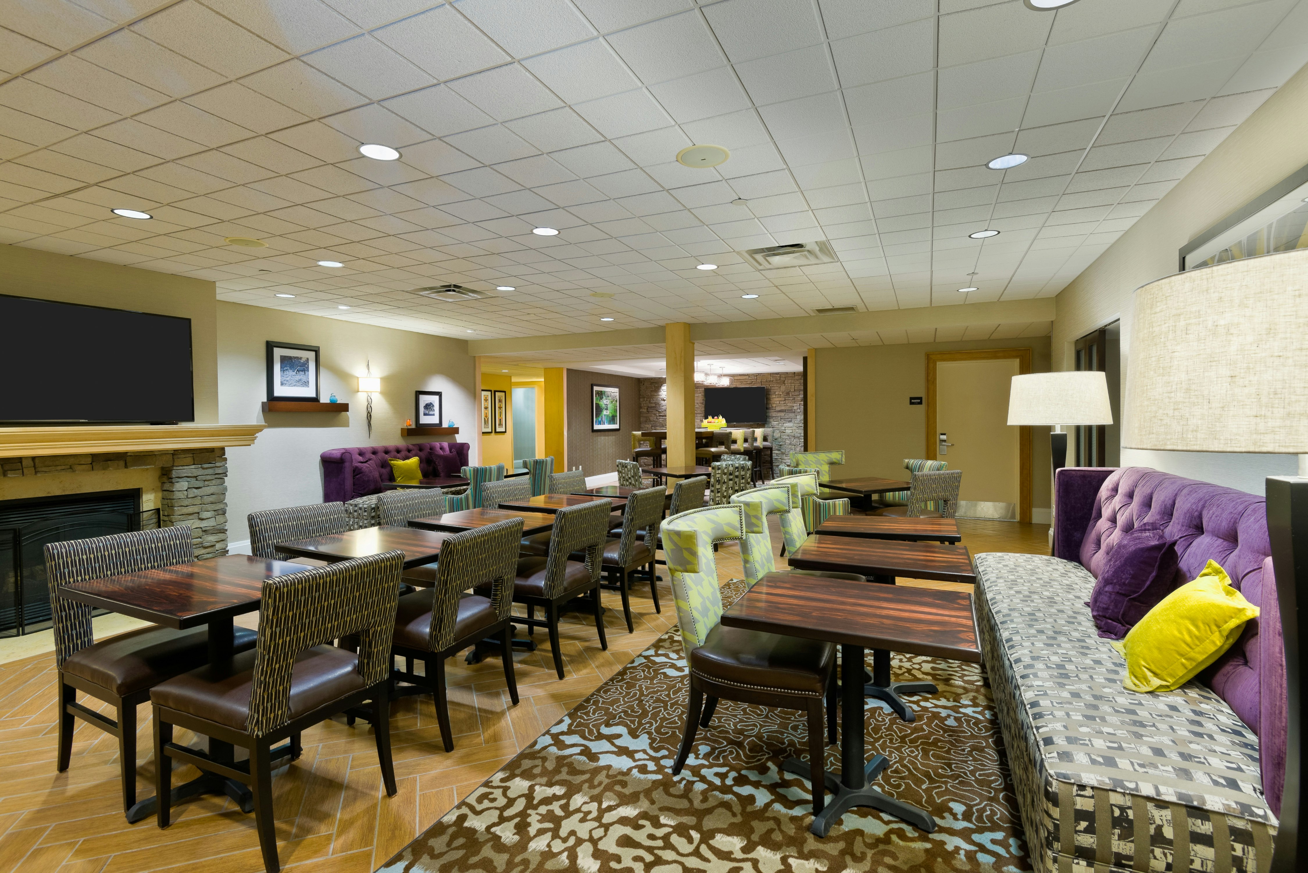 Hampton Inn Danbury Ct 29/51