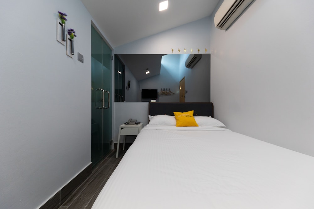 Butternut Tree Hotel (ex. Park 22 Hotel Chinatown) 7/23