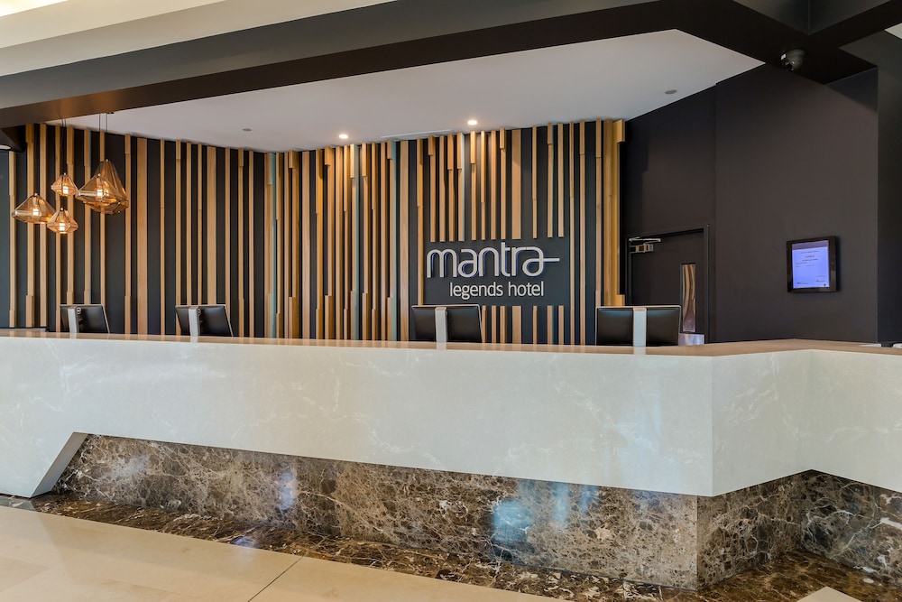Mantra Legends Surfers Paradise 11/76