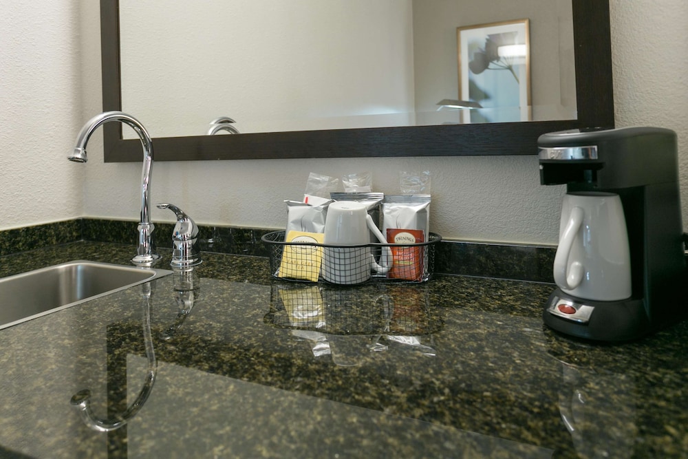 Hyatt Place Nashville/Franklin/Cool Springs 47/77