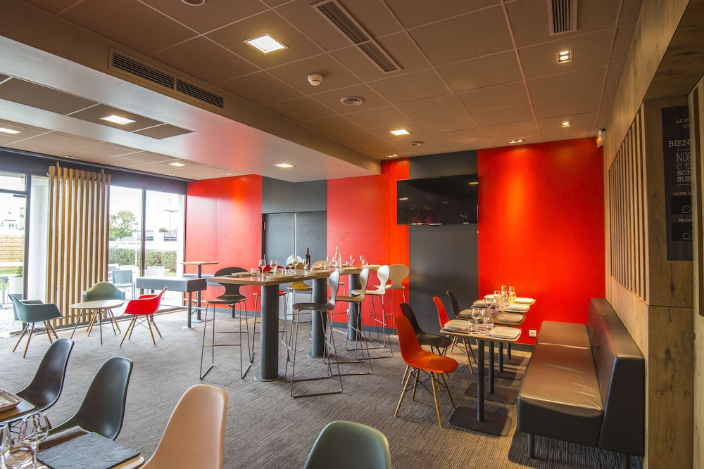 Ibis Pau Lescar 42/50