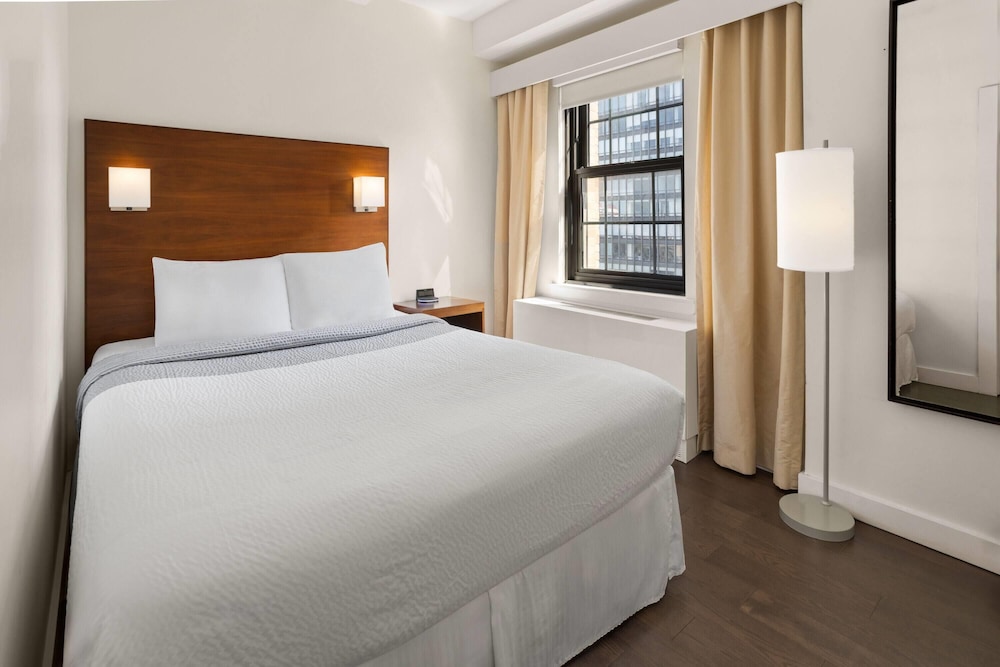 2 BEDROOMS, APARTMENT