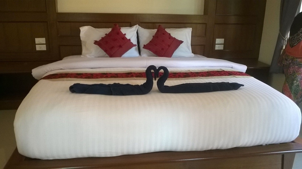 Tamarind Twin Resort 10/49