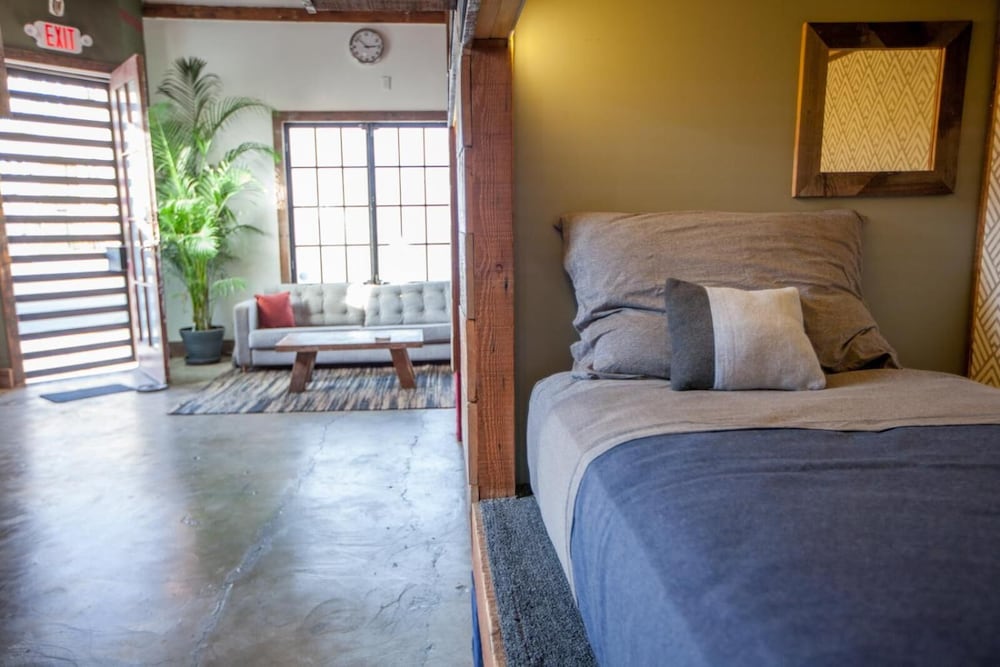 PodShare Los Feliz - Hostel 9/45
