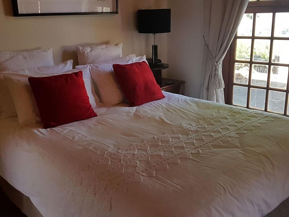 Tulbagh Mountain Manor 16/50