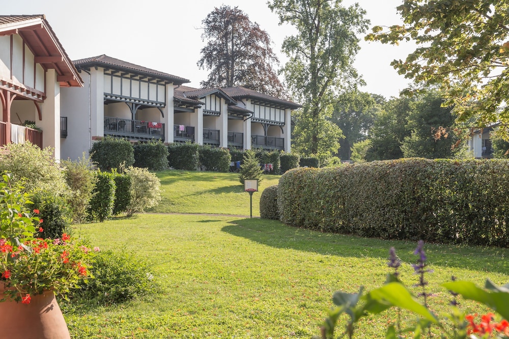 Residence Pierre & Vacances Le Parc D arradoy 36/50
