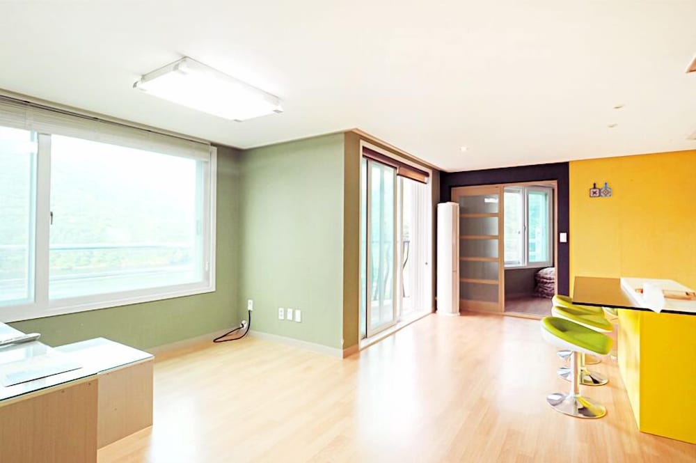 Gapyeong Apple Lodge Pension 29/50
