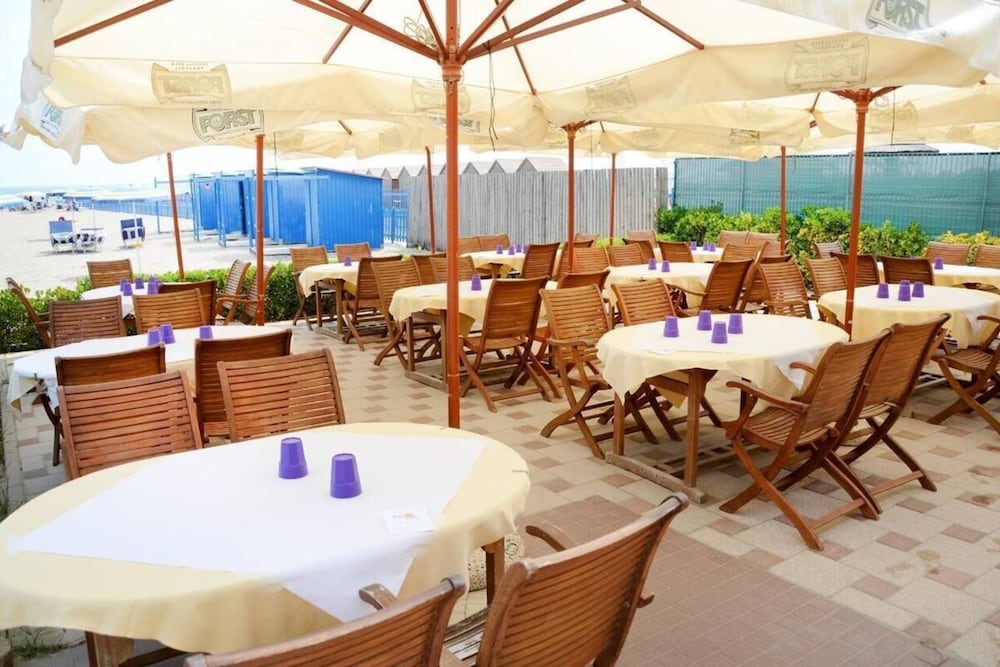 Hotel Sole 46/66