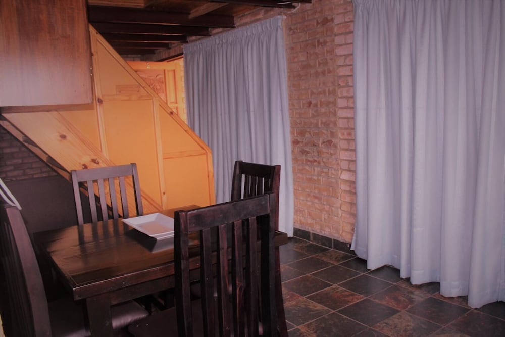 The Willow Tree Guest House 4/36