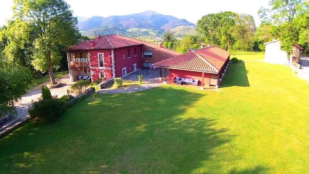 Coviella Hotel Rural 61/63