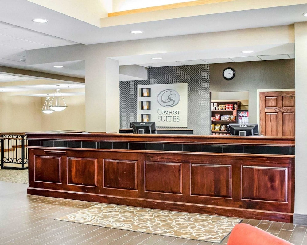 Comfort Suites Downtown Carlisle 5/37