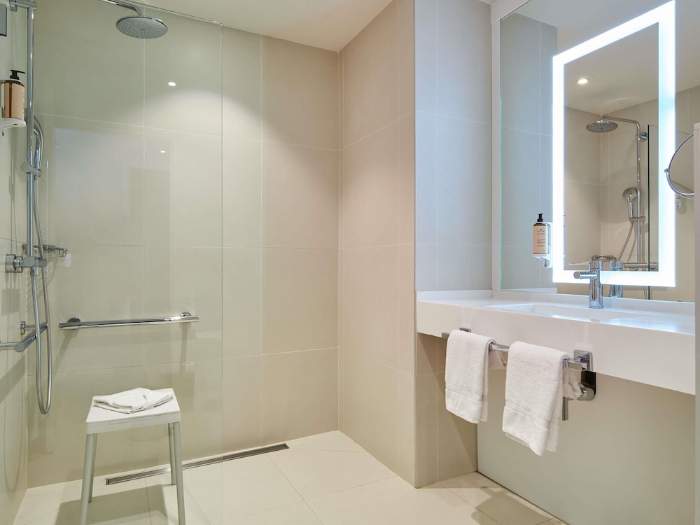 Mercure Paris Tour Eiffel Grenelle 43/46