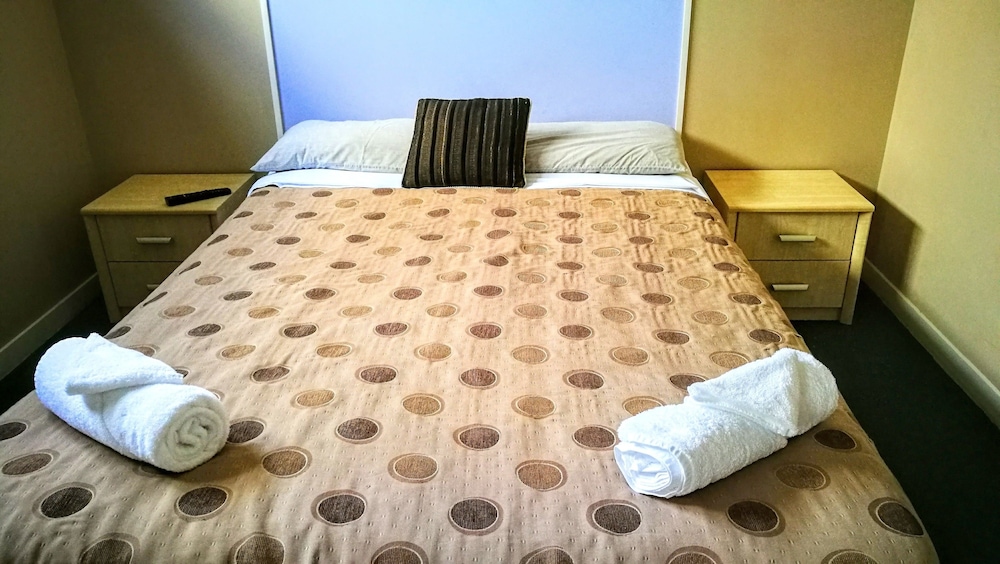 Astray Motel And Backpackers 28/66