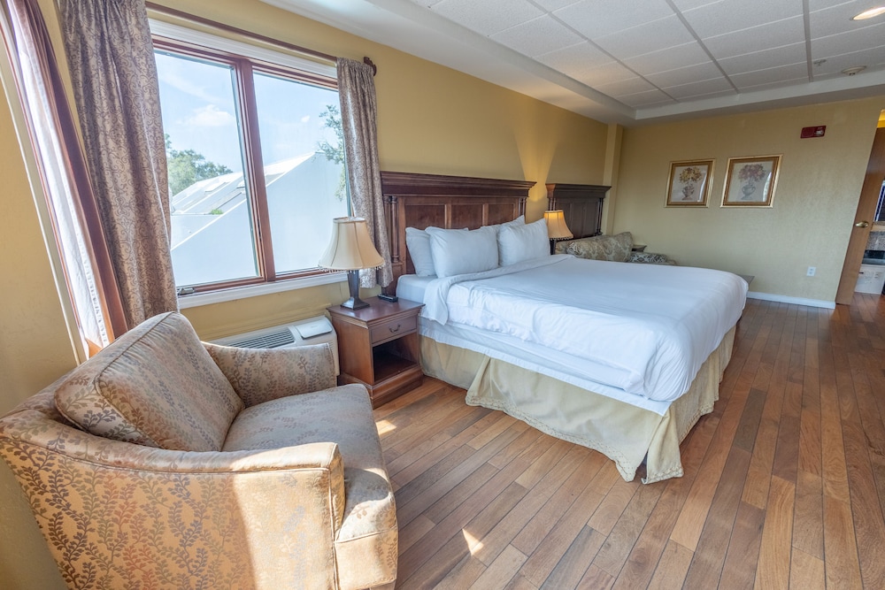 Ocean Inn and Suites 17/72