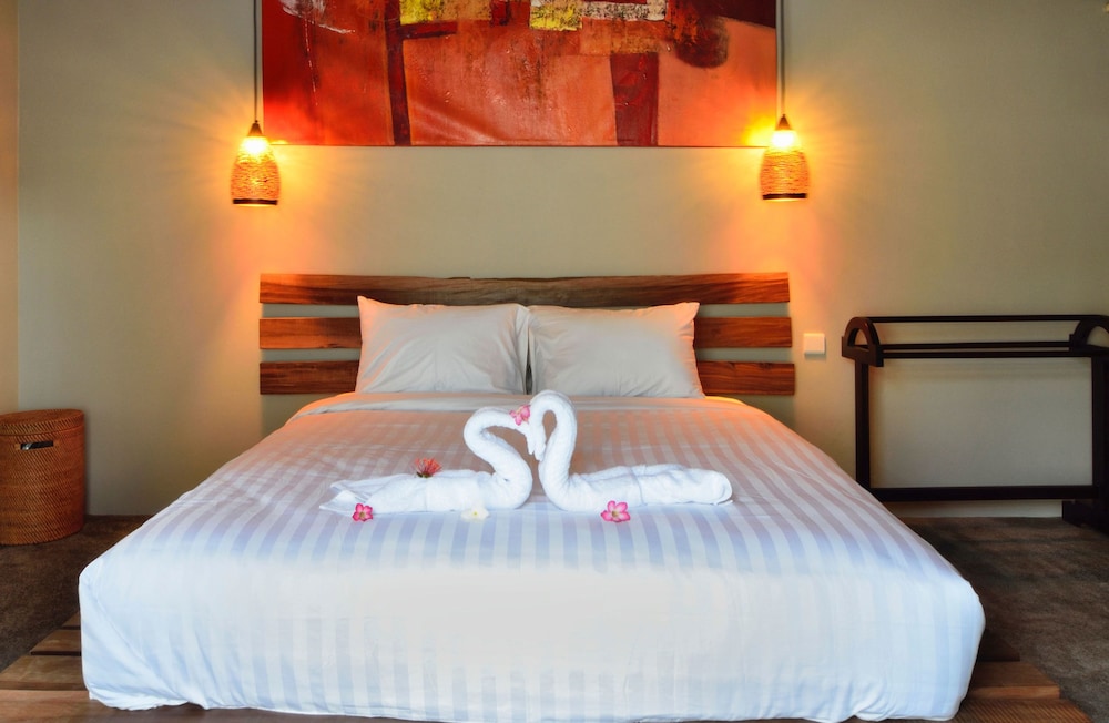 KIES VILLAS LOMBOK 23/67