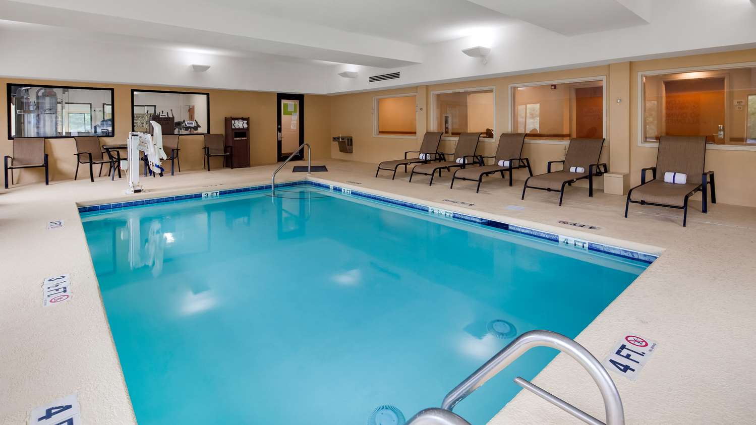 Best Western Executive Inn Latta 20/32