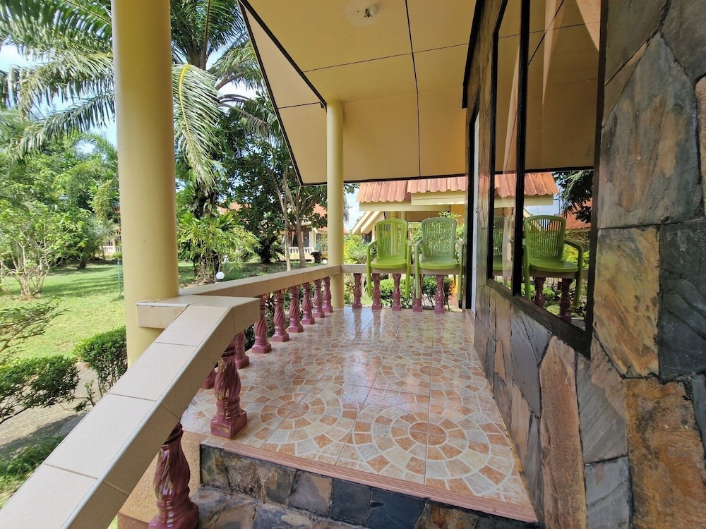 Rim Khao Jungle Resort Koh Lanta 30/45