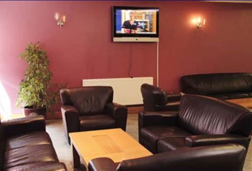 Parkside International Hotel 29/41